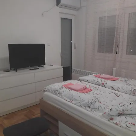 Stan Na Dan Apartment